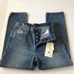 Levi’s Women’s 501 Original High Rise Cropped